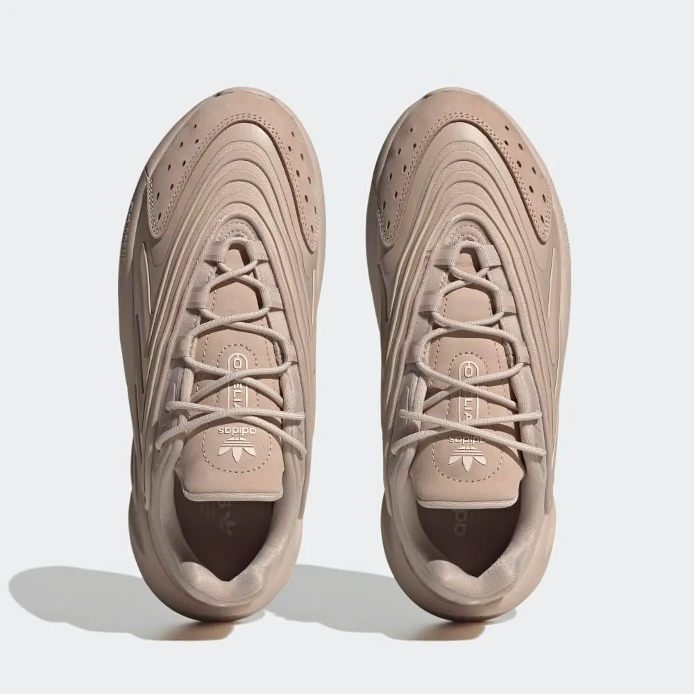 adidas Originals Women's Ozelia Sneaker