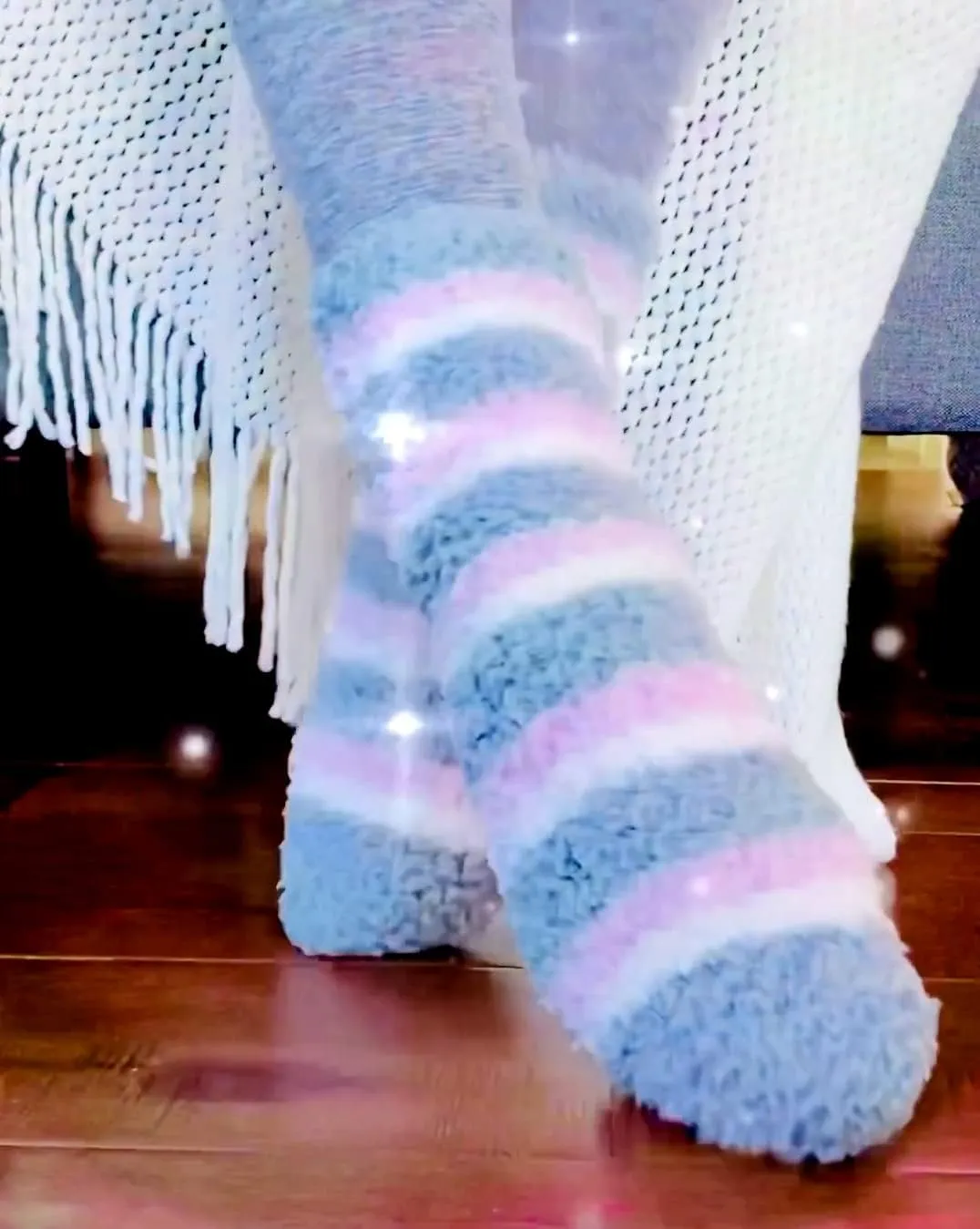 Aromasoles Non-Skid 2-pack Rose and Shea Butter Infused Slipper Socks with Grips Fuzzy Cozy Winter Plush Fluffy Socks for Women's Day Gift