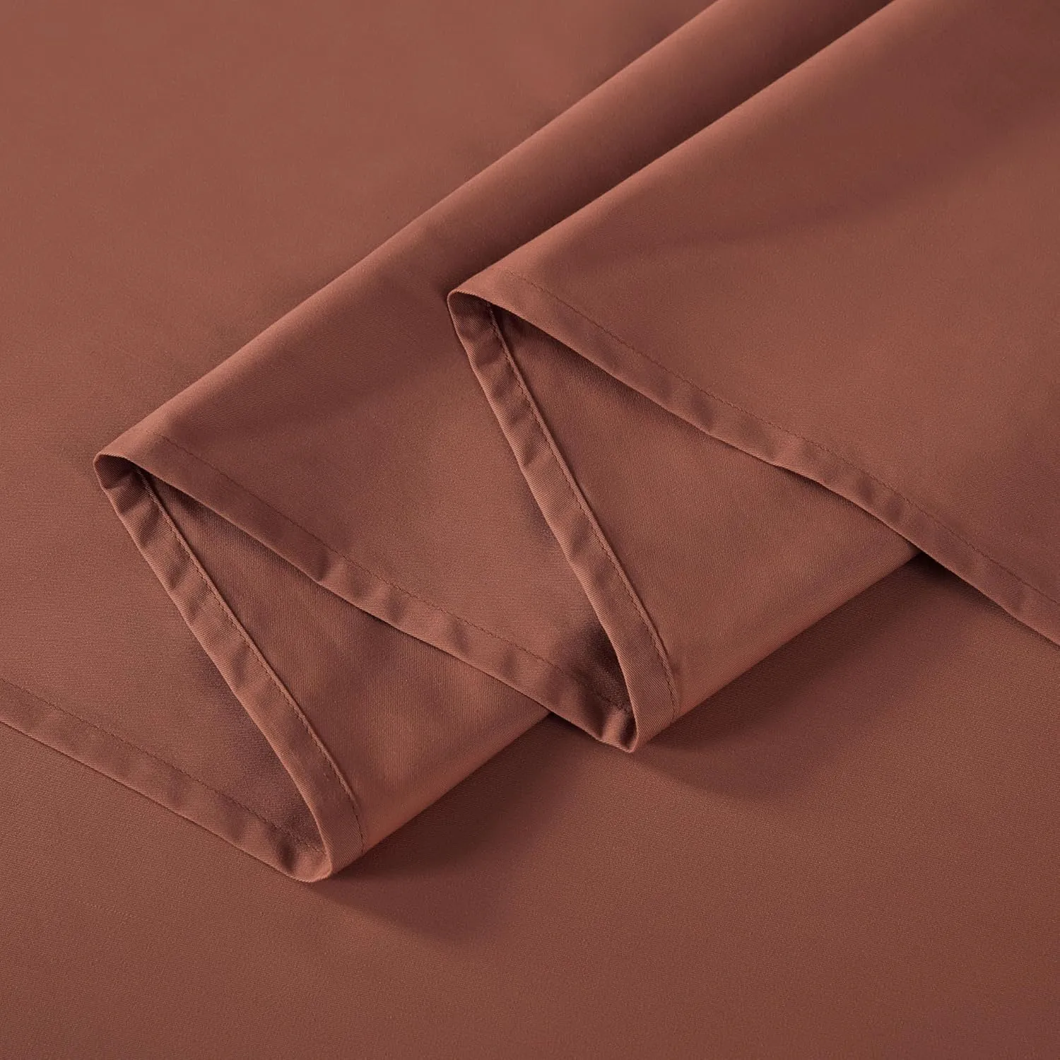 Chezmoi Collection Solid Terracotta 250TC 100% Cotton Twill Bed Sheet Set King Size, 4-Piece Luxury Soft Breathable Smooth 16-Inches Deep Pocket Sheets and Pillowcases Set