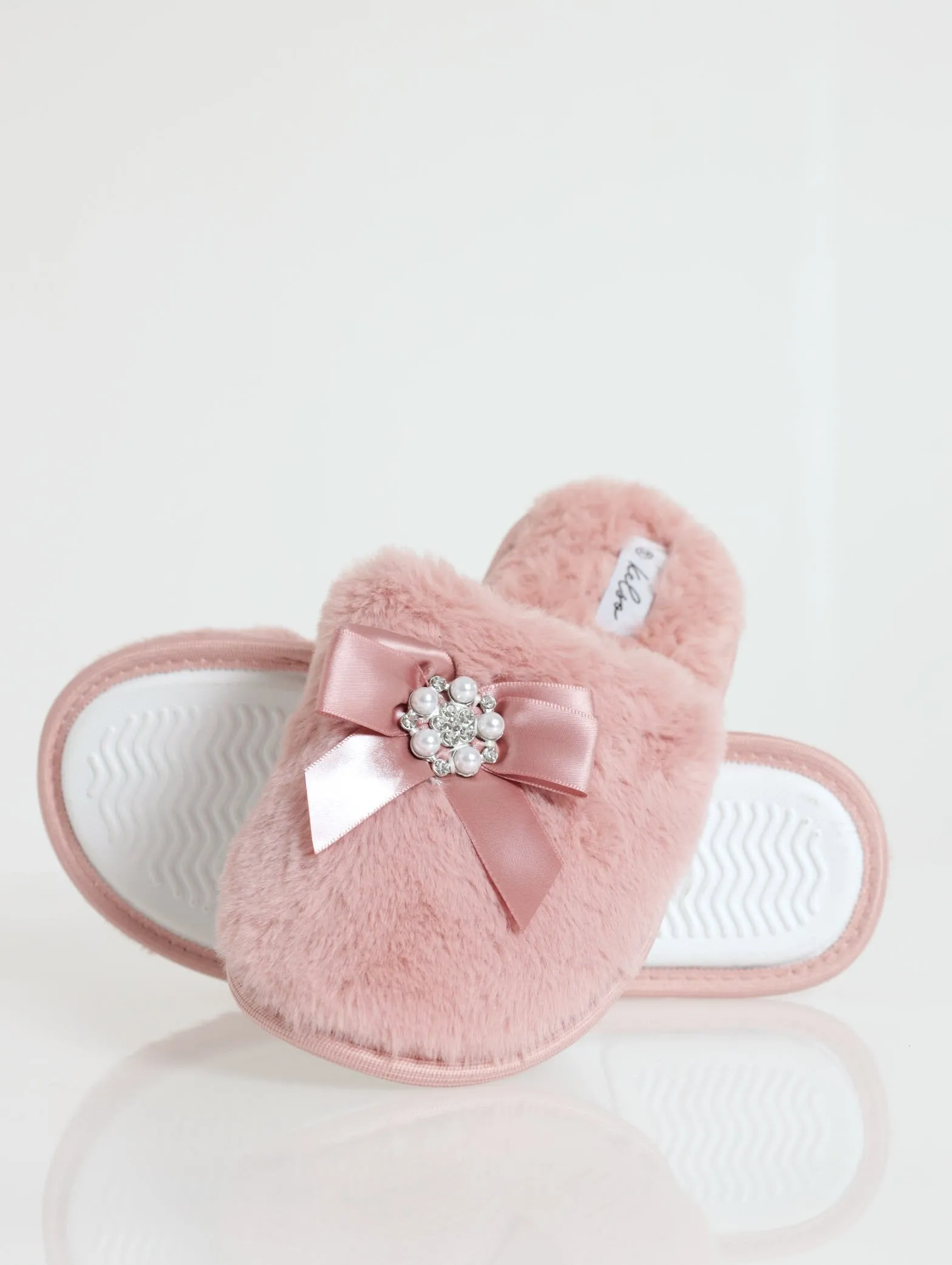 Closed Toe Fur Slipper - Blush