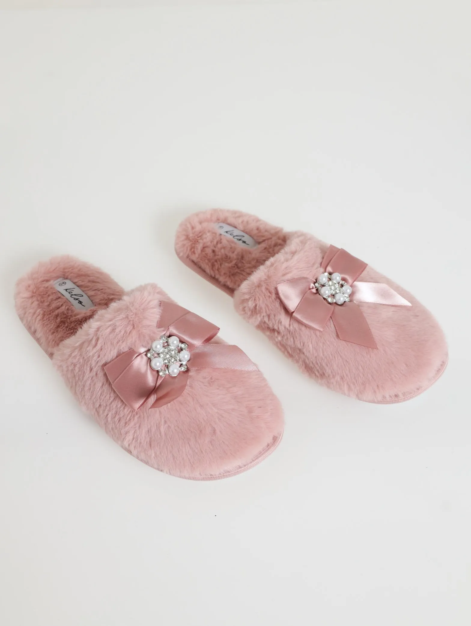 Closed Toe Fur Slipper - Blush