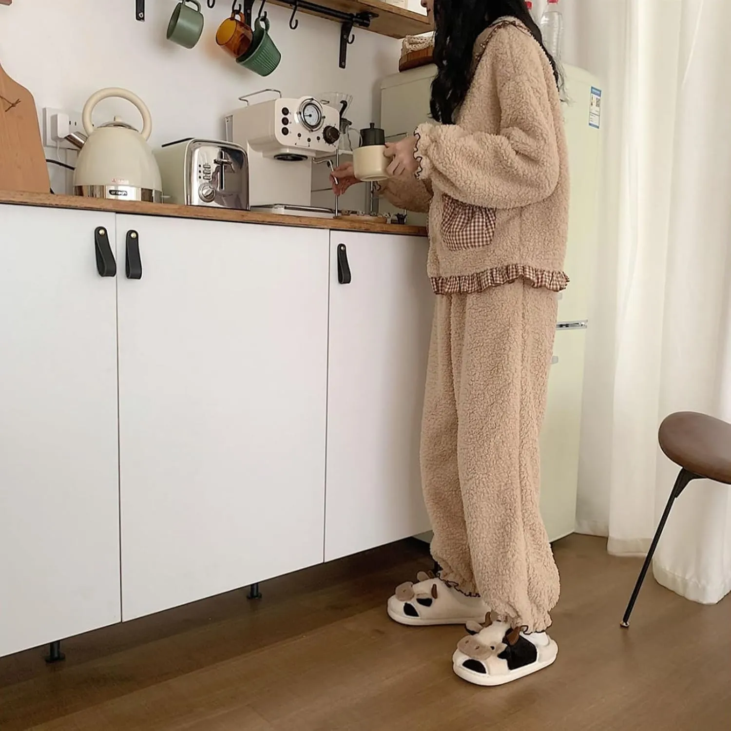Cow Slippers for Women Men, Cute Cartoon Animal Winter Warm House Slides Slippers, Linen Kawaii Indoor Outdoor Shoes, Comfortable Non Slip Milky Cow Thick Sole Slipper