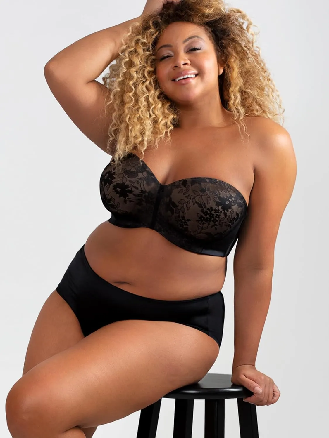 Curvy Couture Women's Smooth Strapless Multi-Way Bra