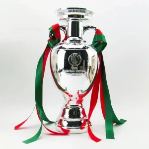 Europe Soccer Trophy Championship League Trophy Cup Replica Resins Football Cup Fans Souvenir 6/10in