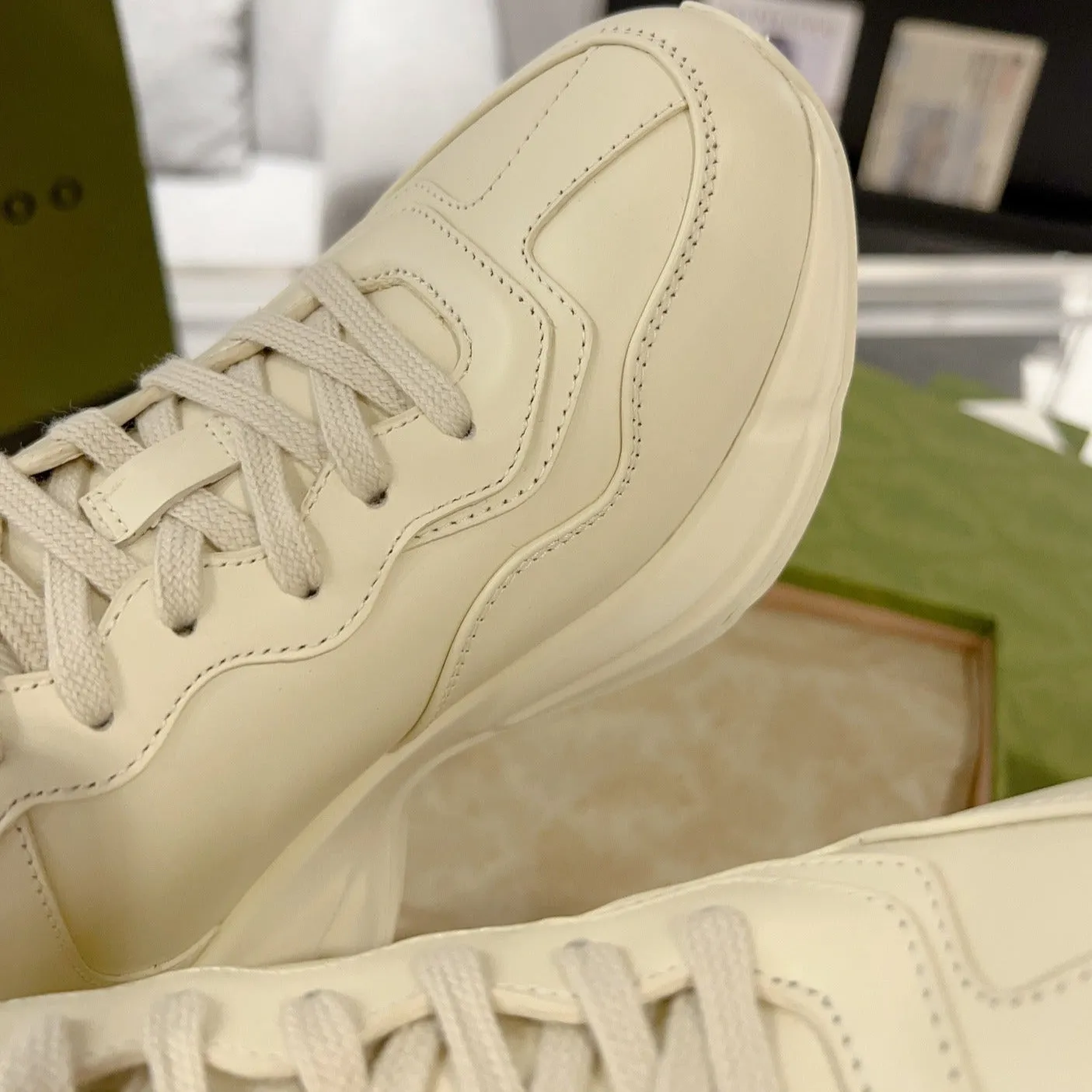 Exclusive offer Leather Durable Trainer GG Pink Gucci White Rhyton