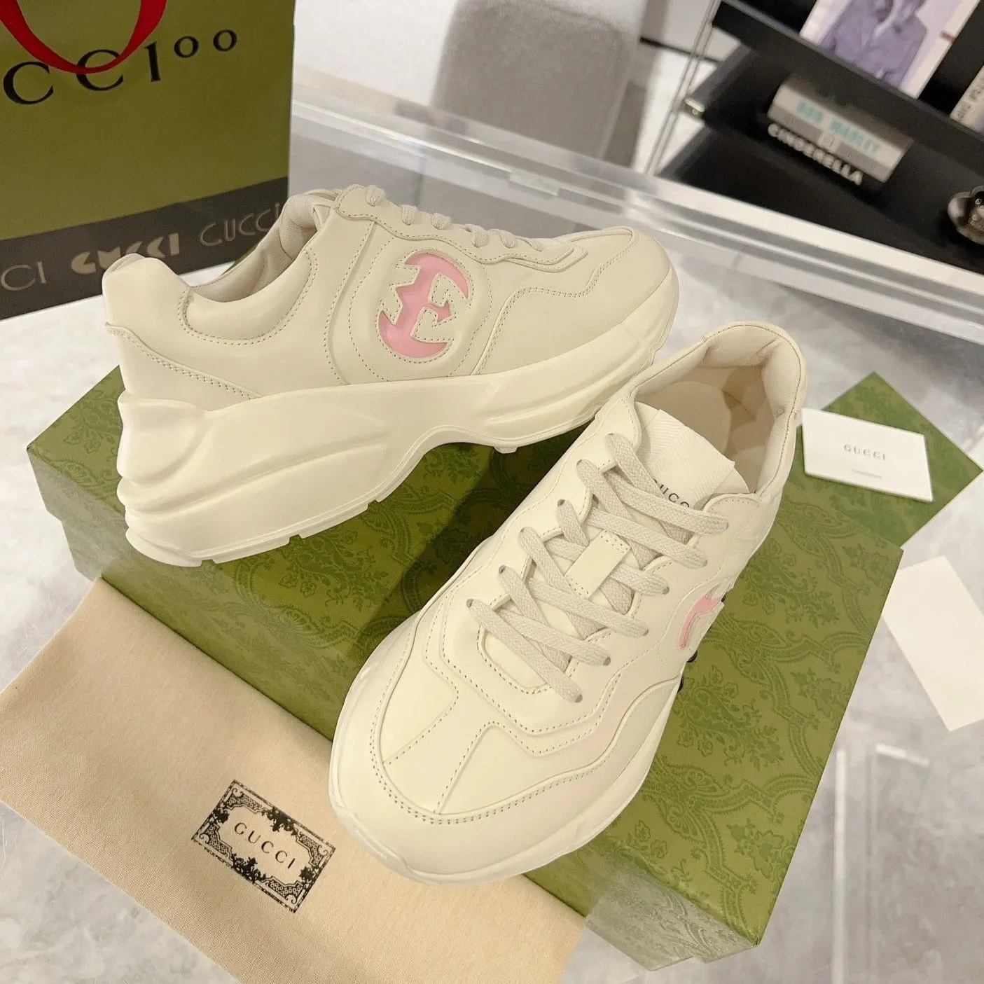 Exclusive offer Leather Durable Trainer GG Pink Gucci White Rhyton