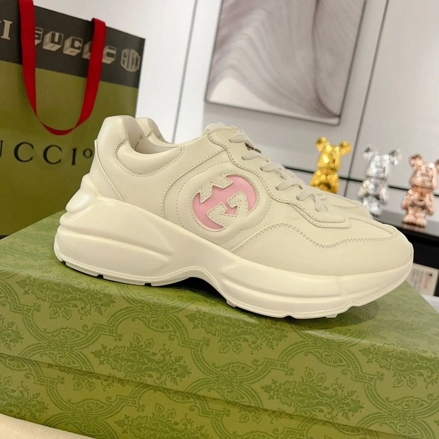 Exclusive offer Leather Durable Trainer GG Pink Gucci White Rhyton