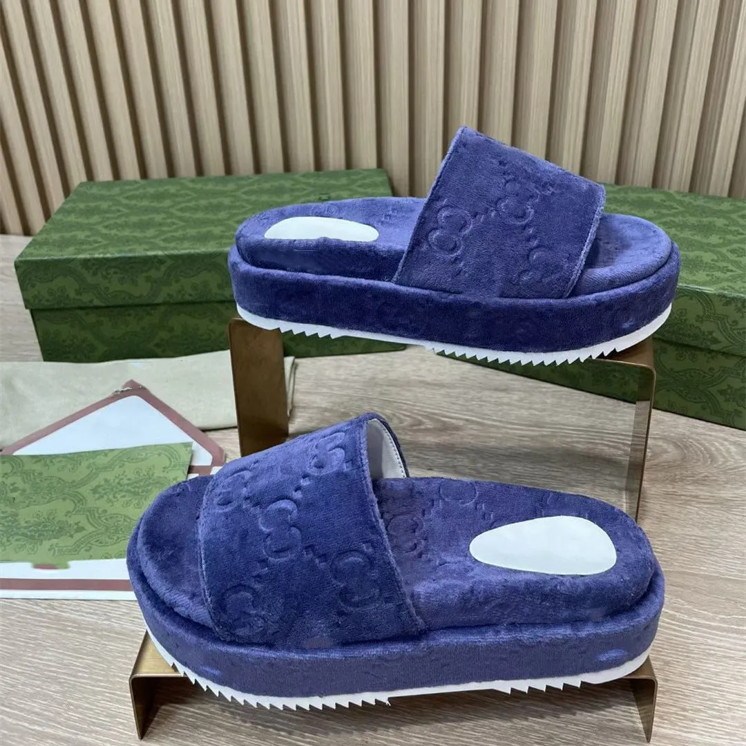 Fashion Designer Brand Thick Bottom Cotton Candy Solid Color Outdoor Slippers