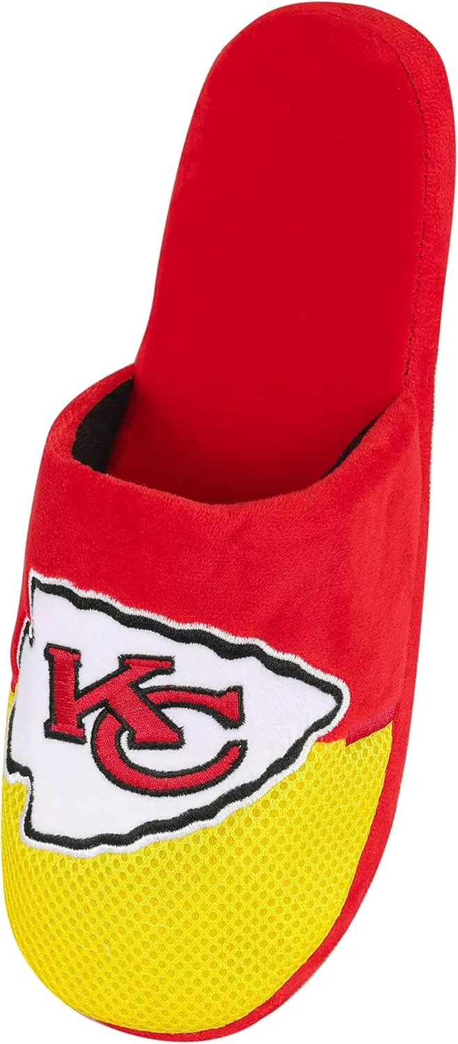 FOCO Men's NFL Team Logo Staycation Plush House Shoes Slide Slippers