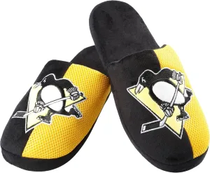 FOCO Pittsburgh Penguins NHL Mens Team Logo Staycation Slipper - M