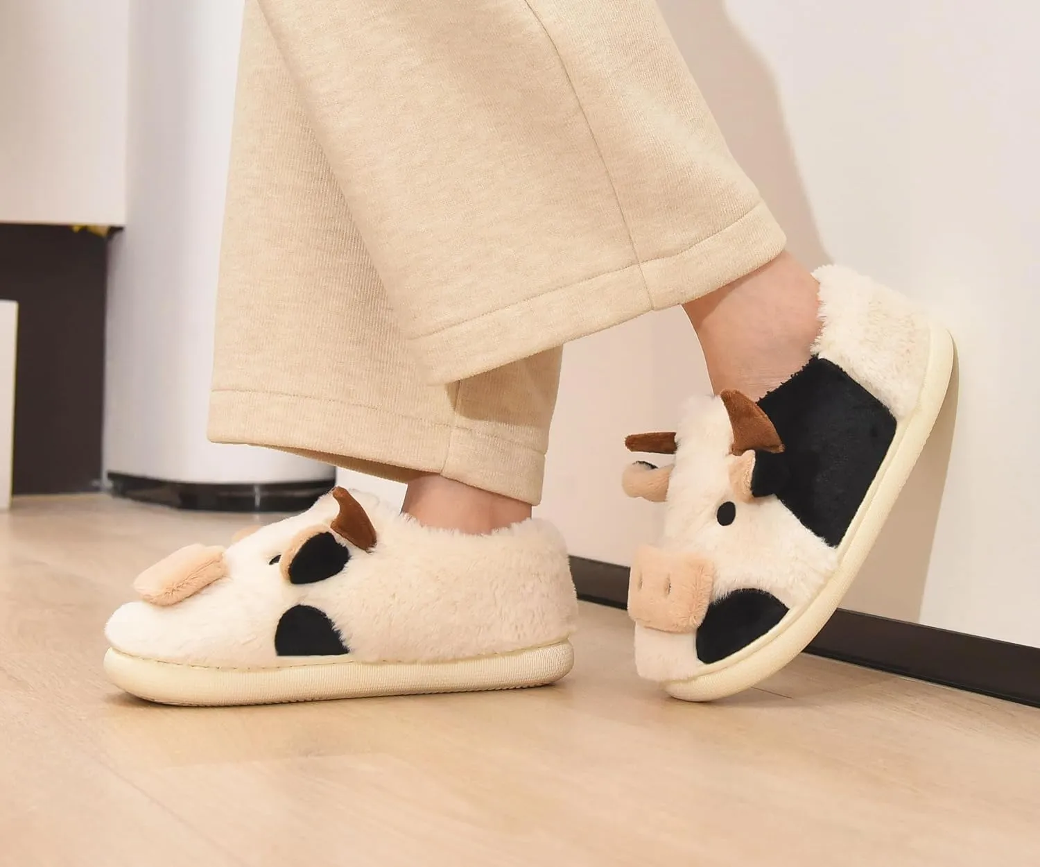 Fuzzy Cow Slippers for Women Men Adults, Fluffy Plush and Cozy Cotton House Slippers for Indoor Outdoor Bedroom, Warm Furry Cow Print Slipper for Winter Spring Fall