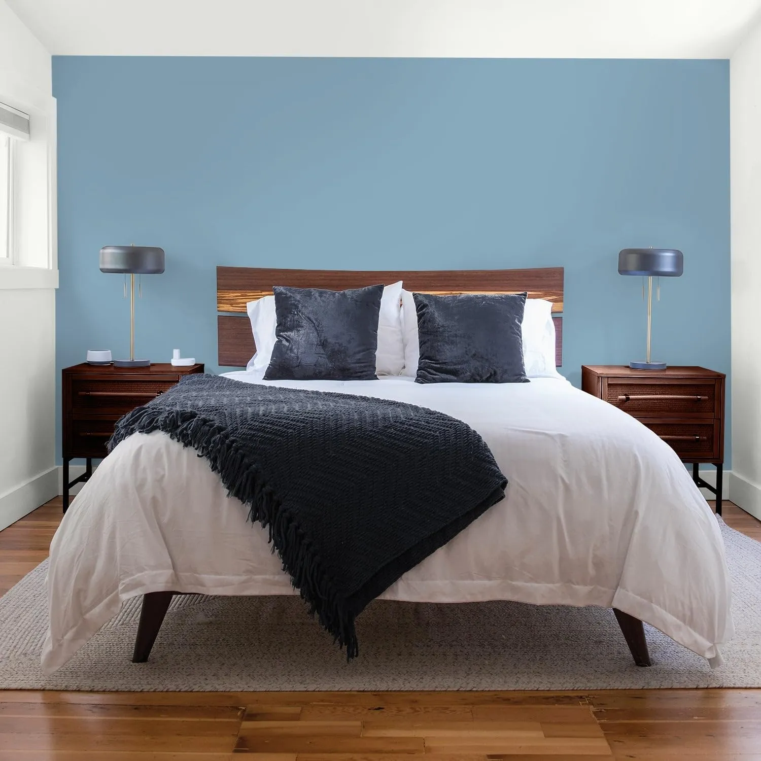 Glidden Total Interior Wall Paint & Primer All-in-One, Americana/Blue, Flat, 1 Gallon
