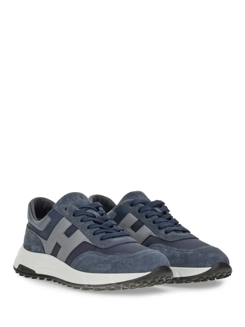 Hyperlight" Sneaker