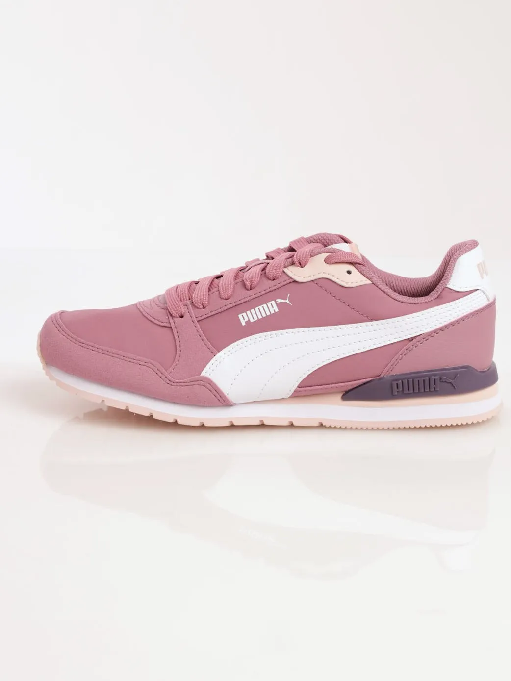Ladies ST Runner V3 NL Sneaker - Grape