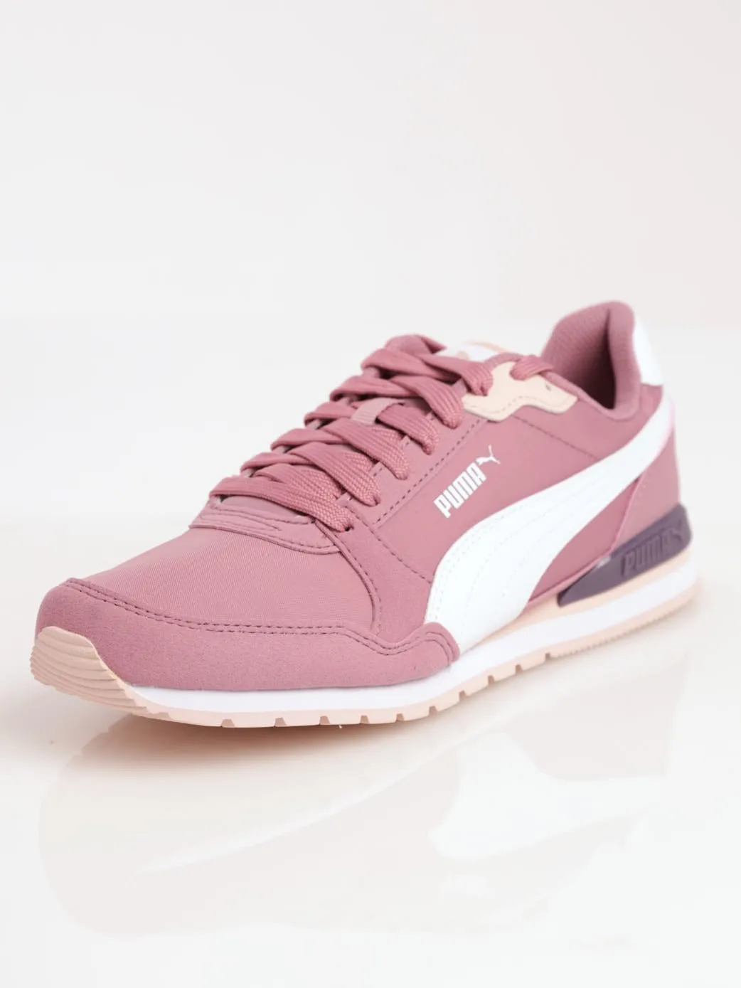 Ladies ST Runner V3 NL Sneaker - Grape