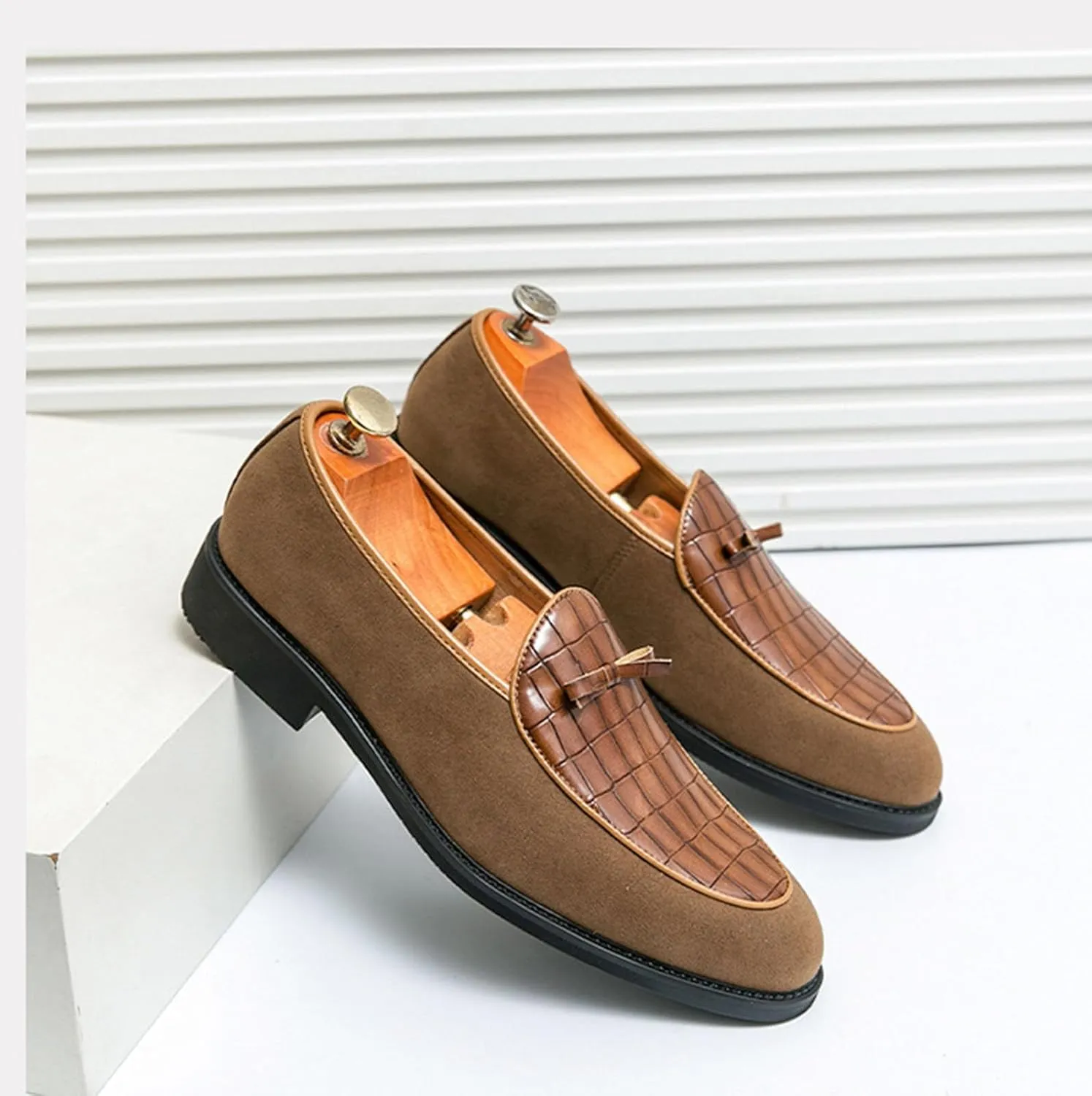 Men's Business Retro Suede Loafers Classic Formal Comfortable Non-Slip Dress Shoes Casual British Leather S