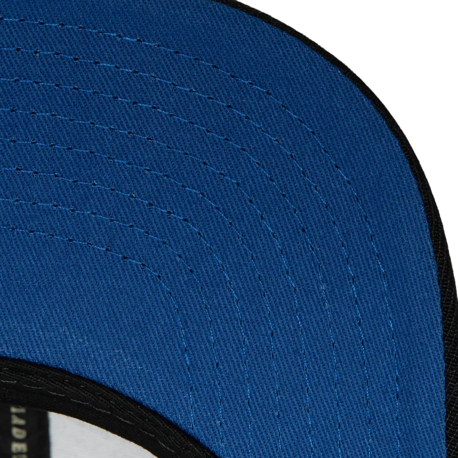 Mitchell & Ness Men's Team Script 2.0 Snapback Cap