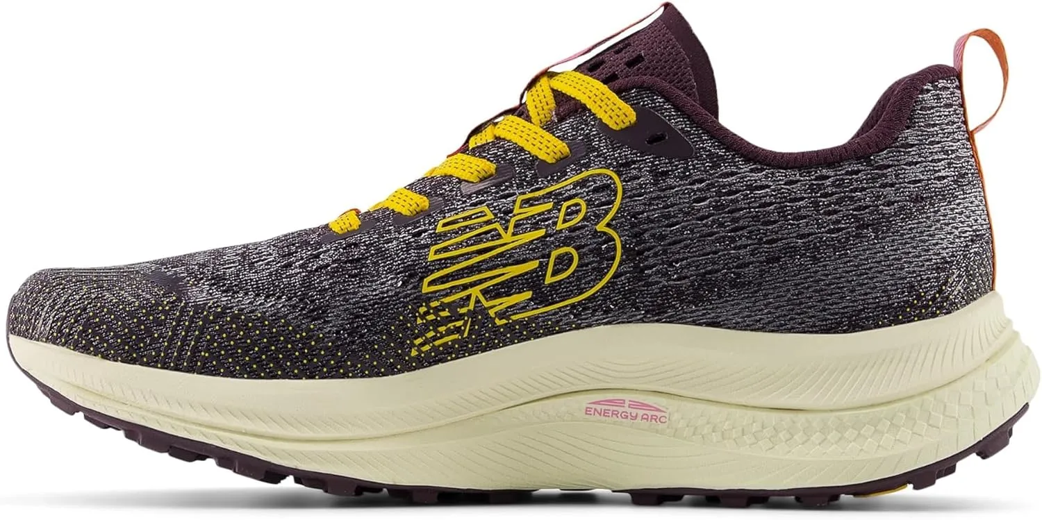 New Balance Women's FuelCell Supercomp Trail Sneaker