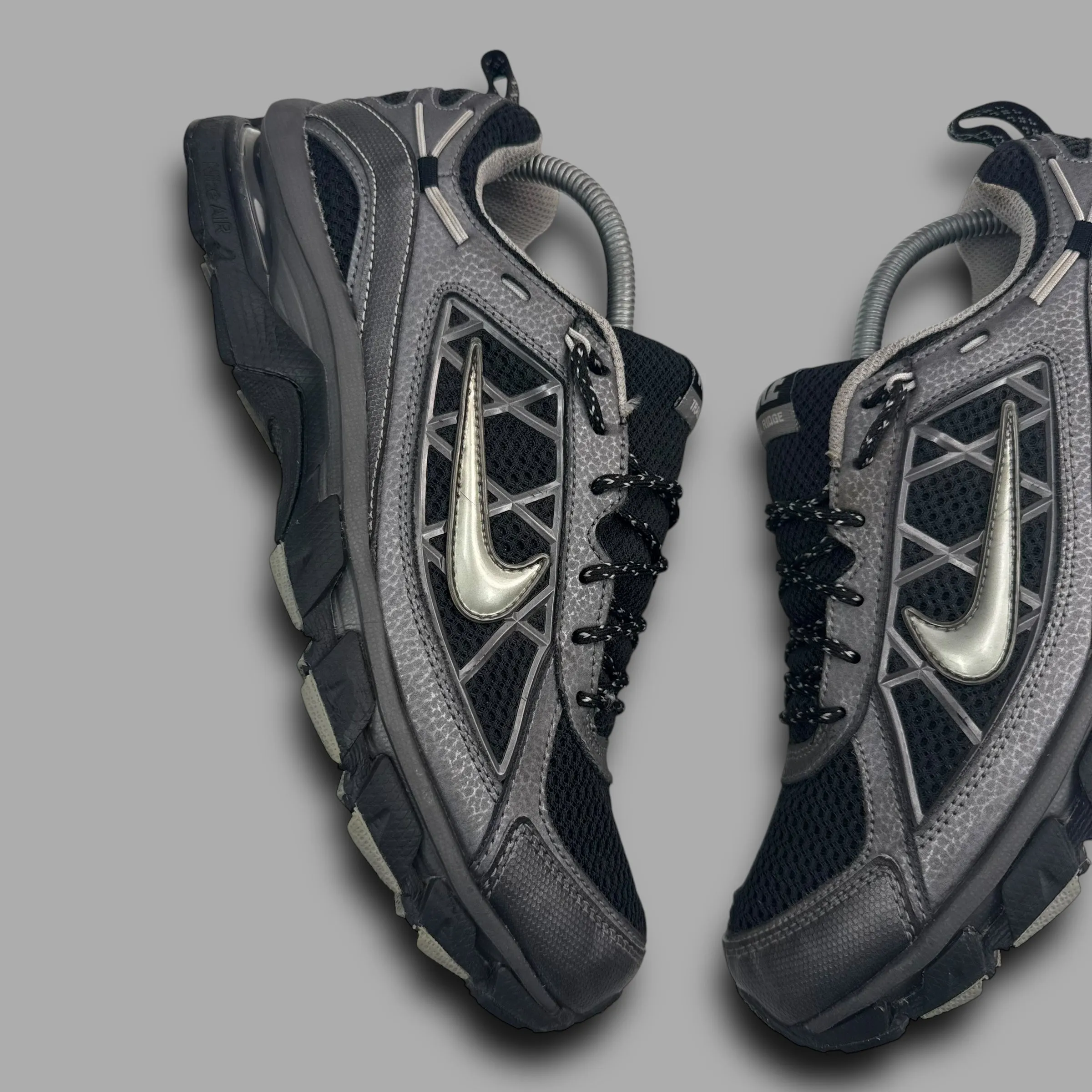 Nike 2010 trail ridge (UK8.5)