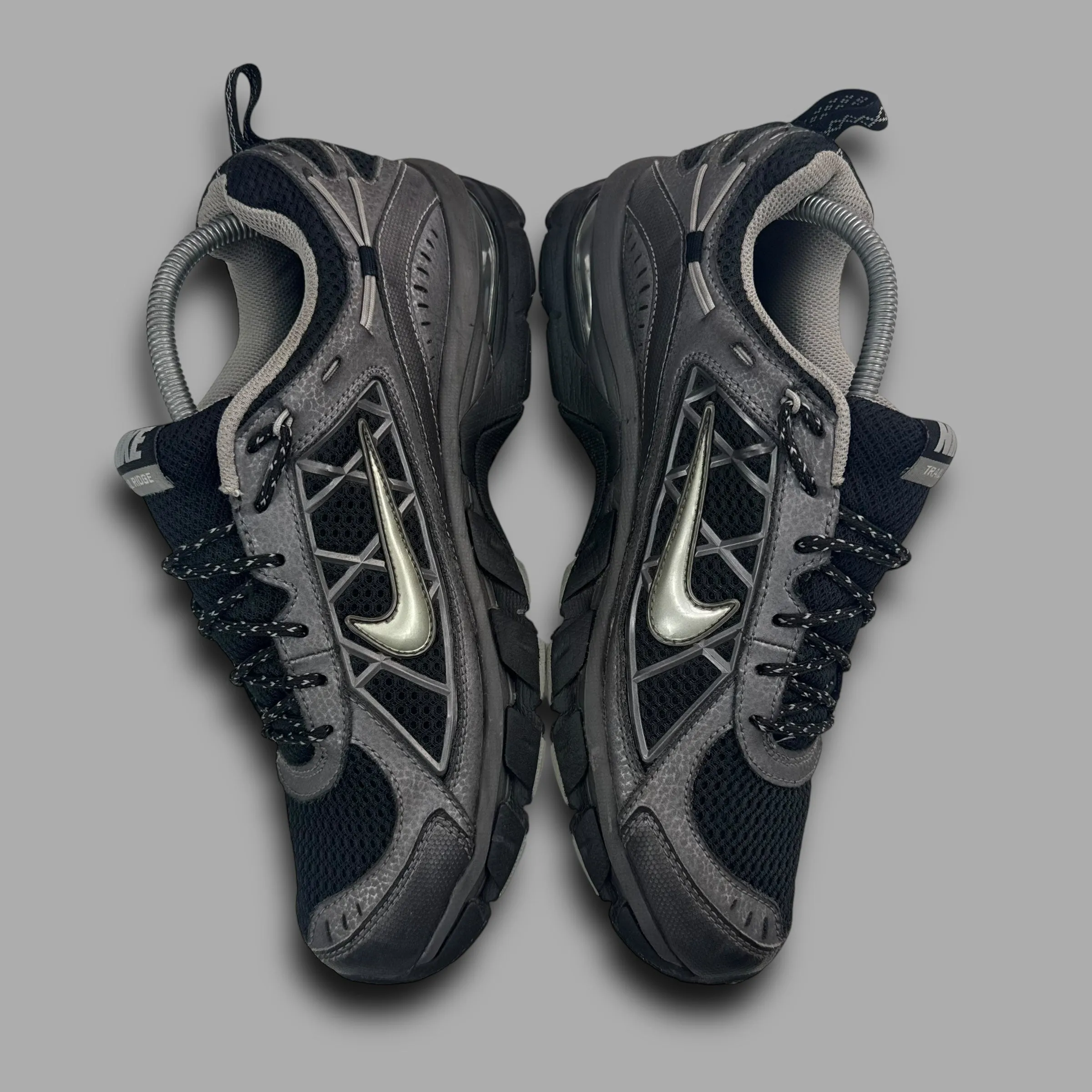 Nike 2010 trail ridge (UK8.5)