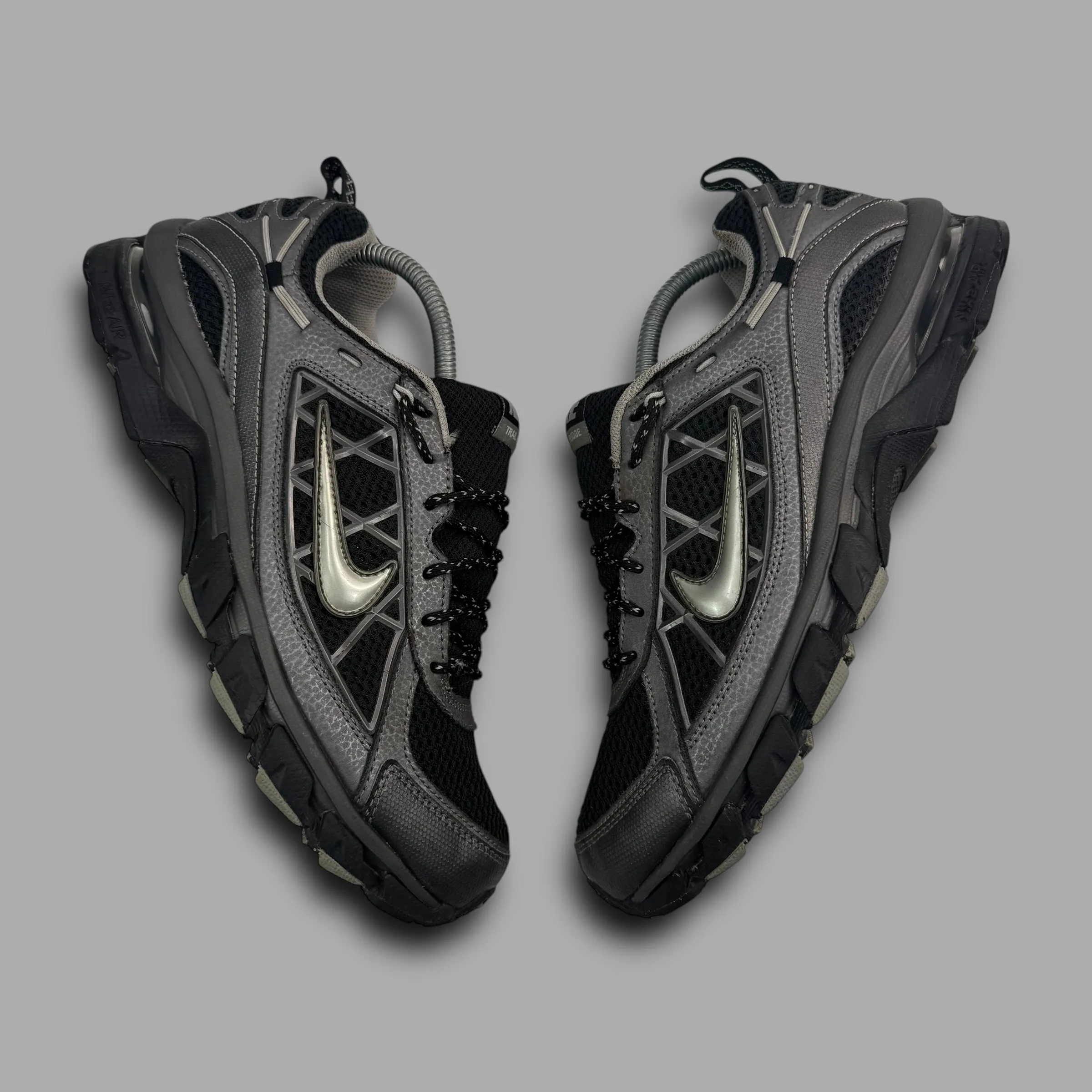 Nike 2010 trail ridge (UK8.5)