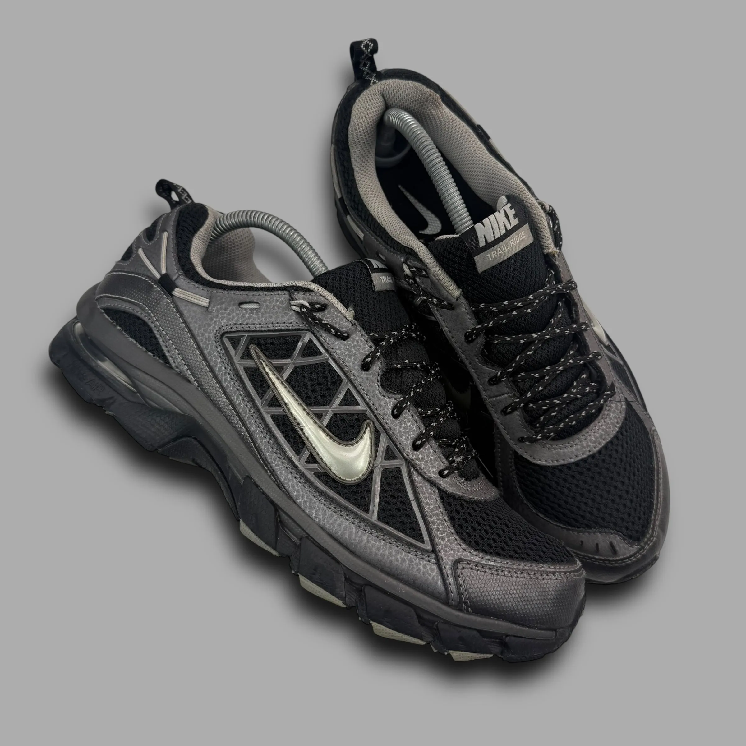 Nike 2010 trail ridge (UK8.5)