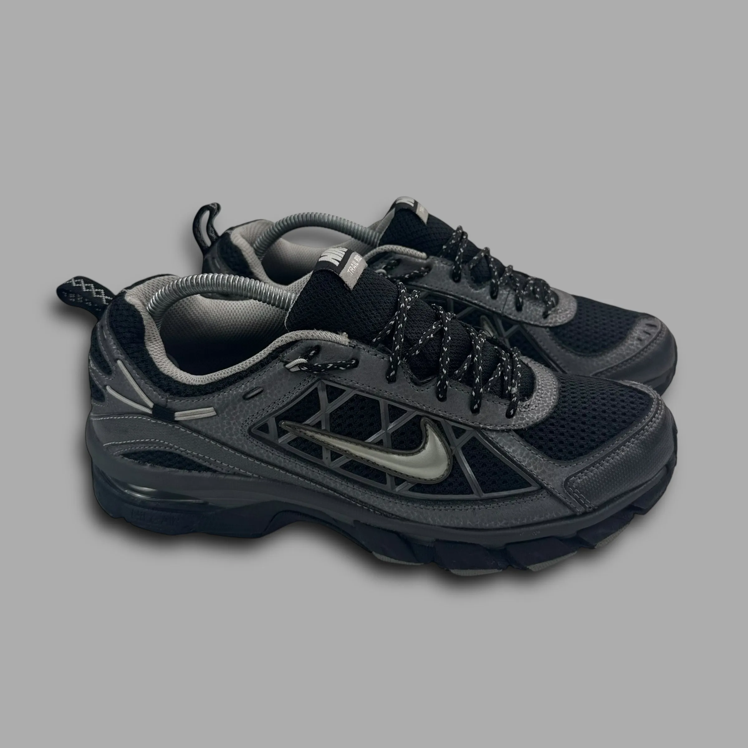 Nike 2010 trail ridge (UK8.5)