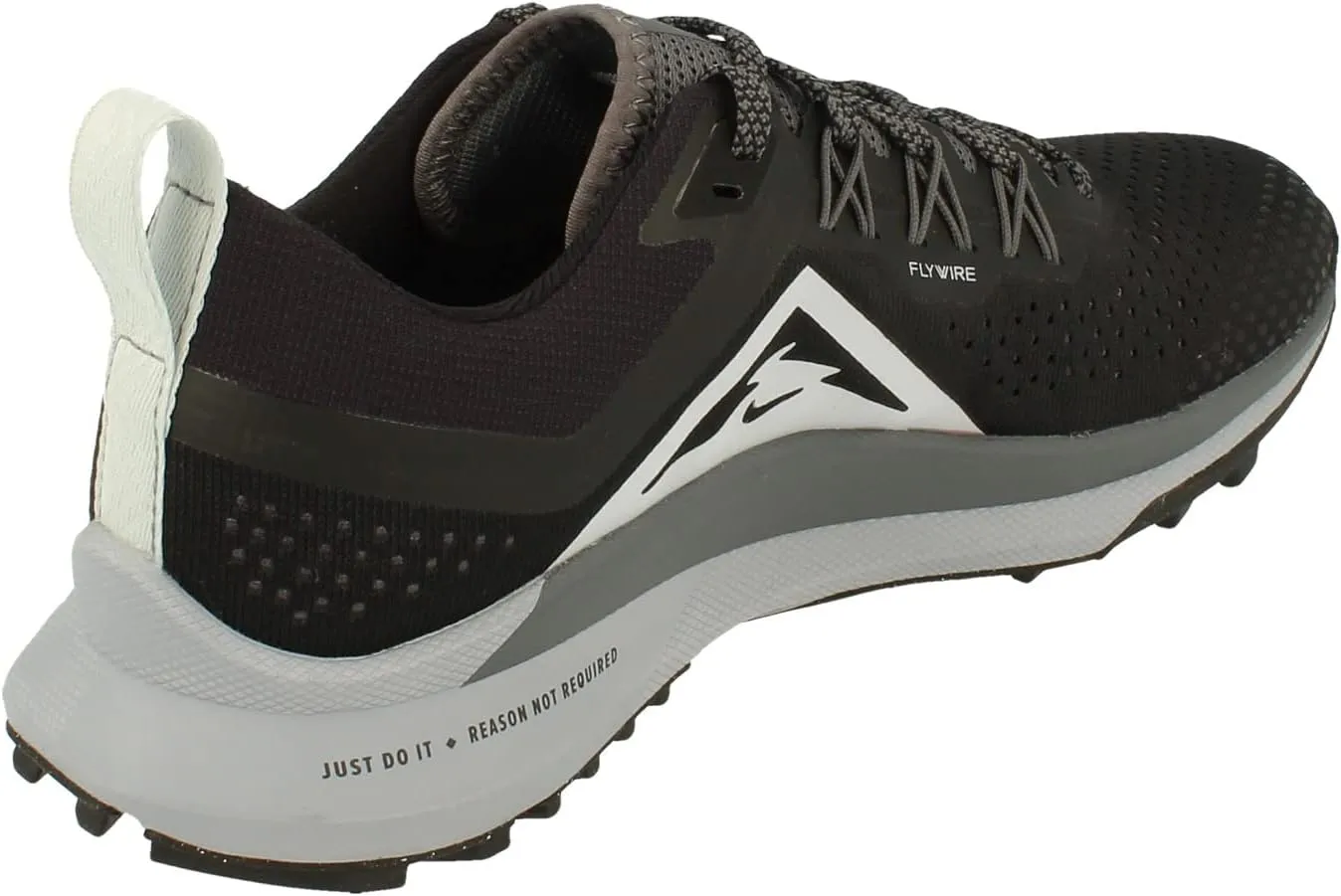 Nike Men's React Pegasus Trail 4 Sneaker, 39