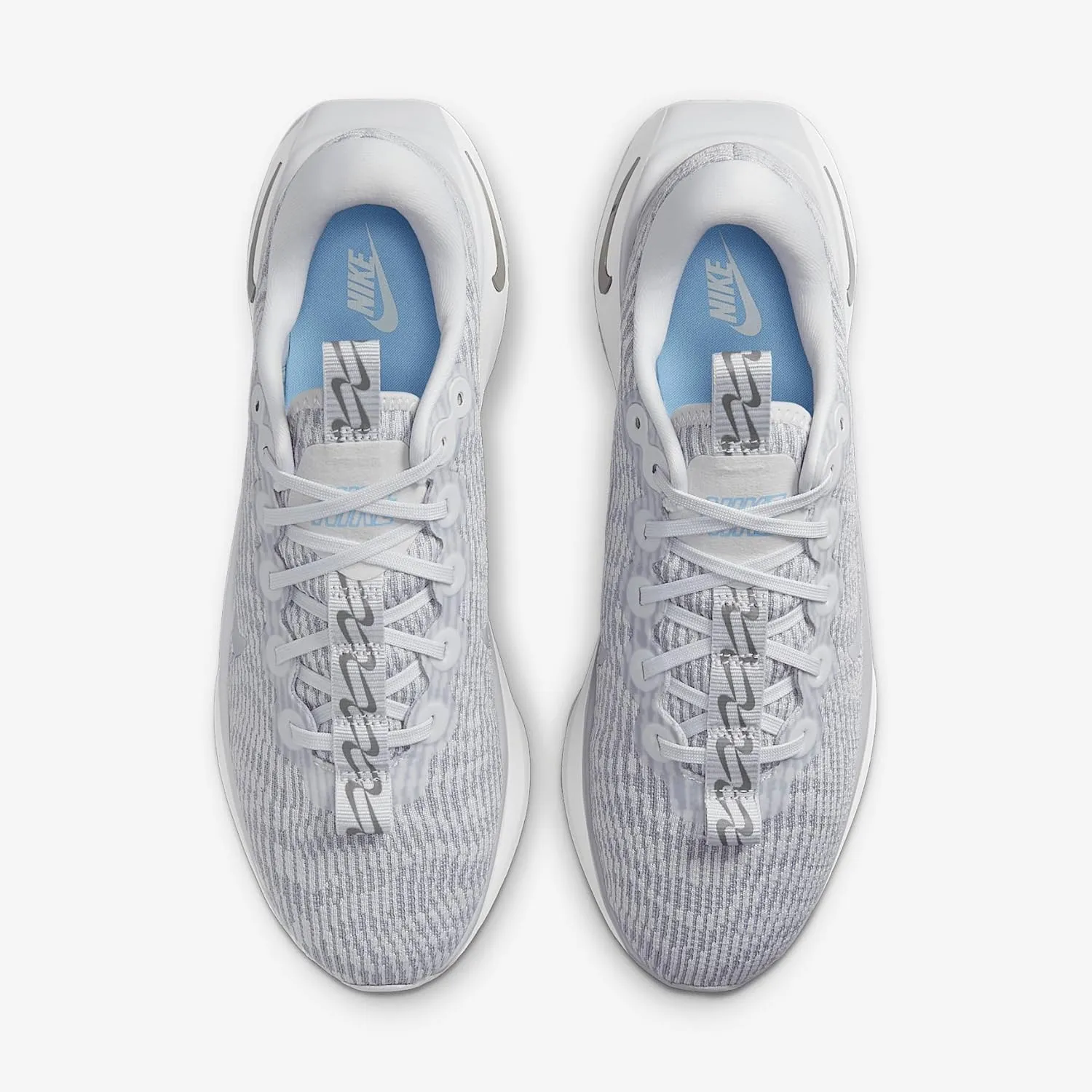 Nike Women's Motiva Sneaker