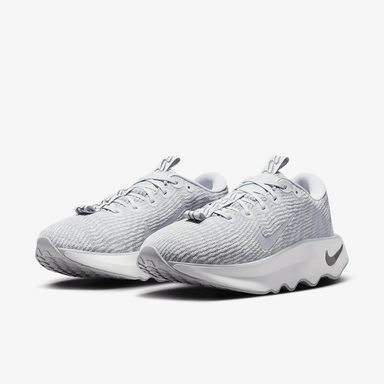 Nike Women's Motiva Sneaker