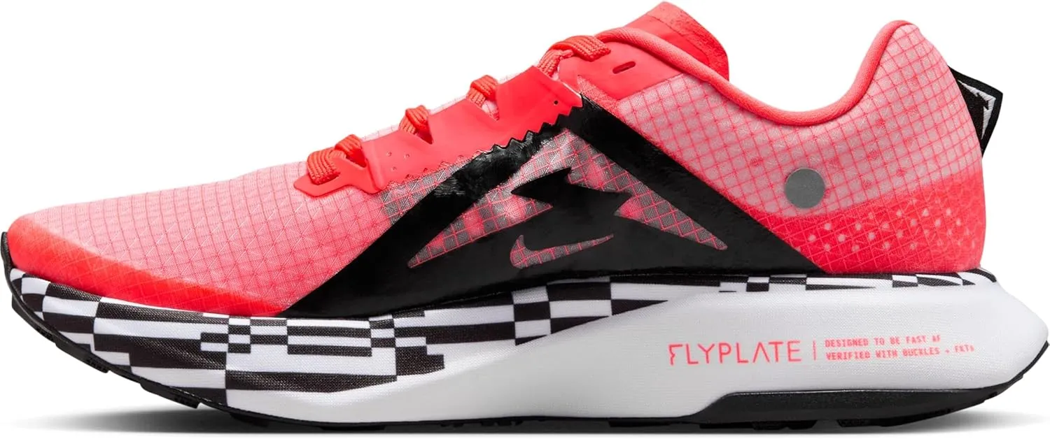 NIKE Women's Sneaker