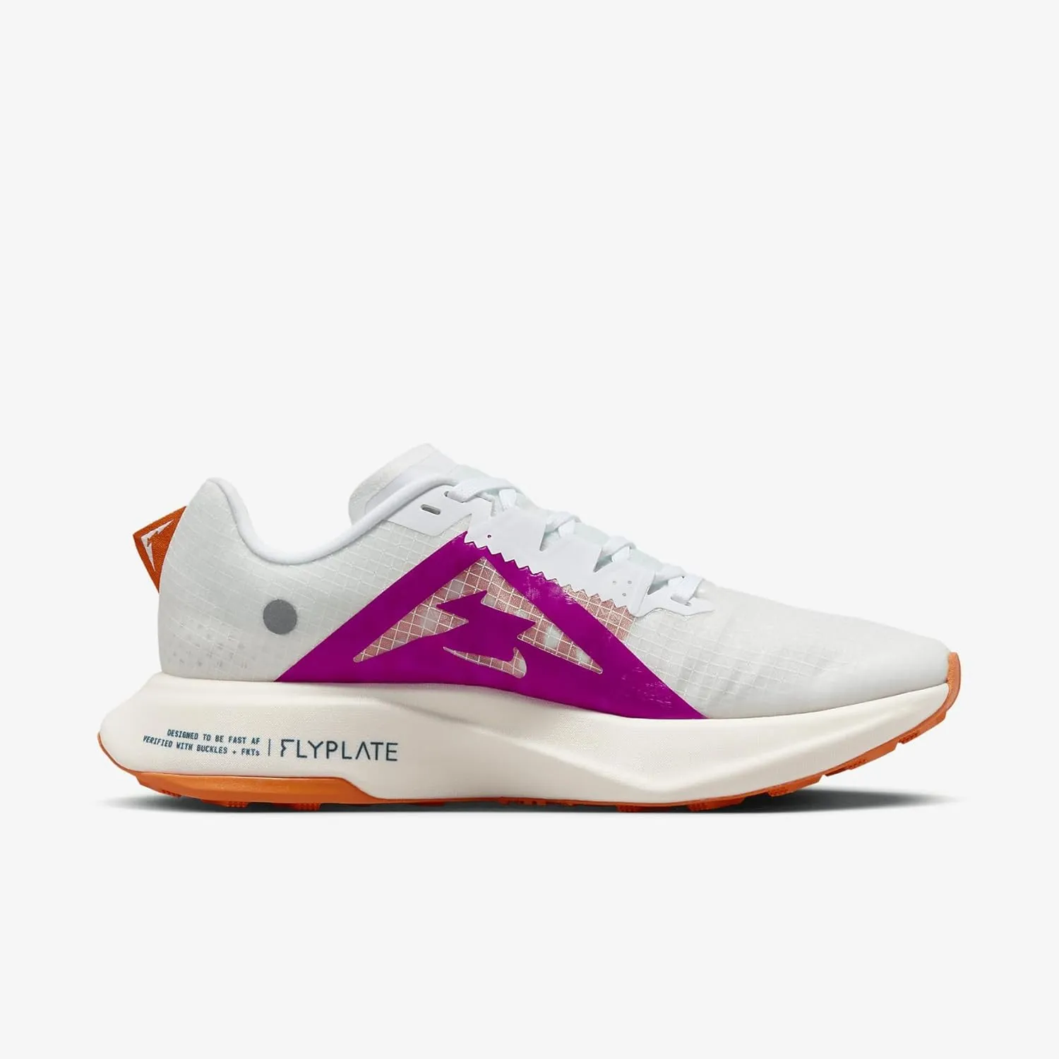 NIKE Women's Sneaker