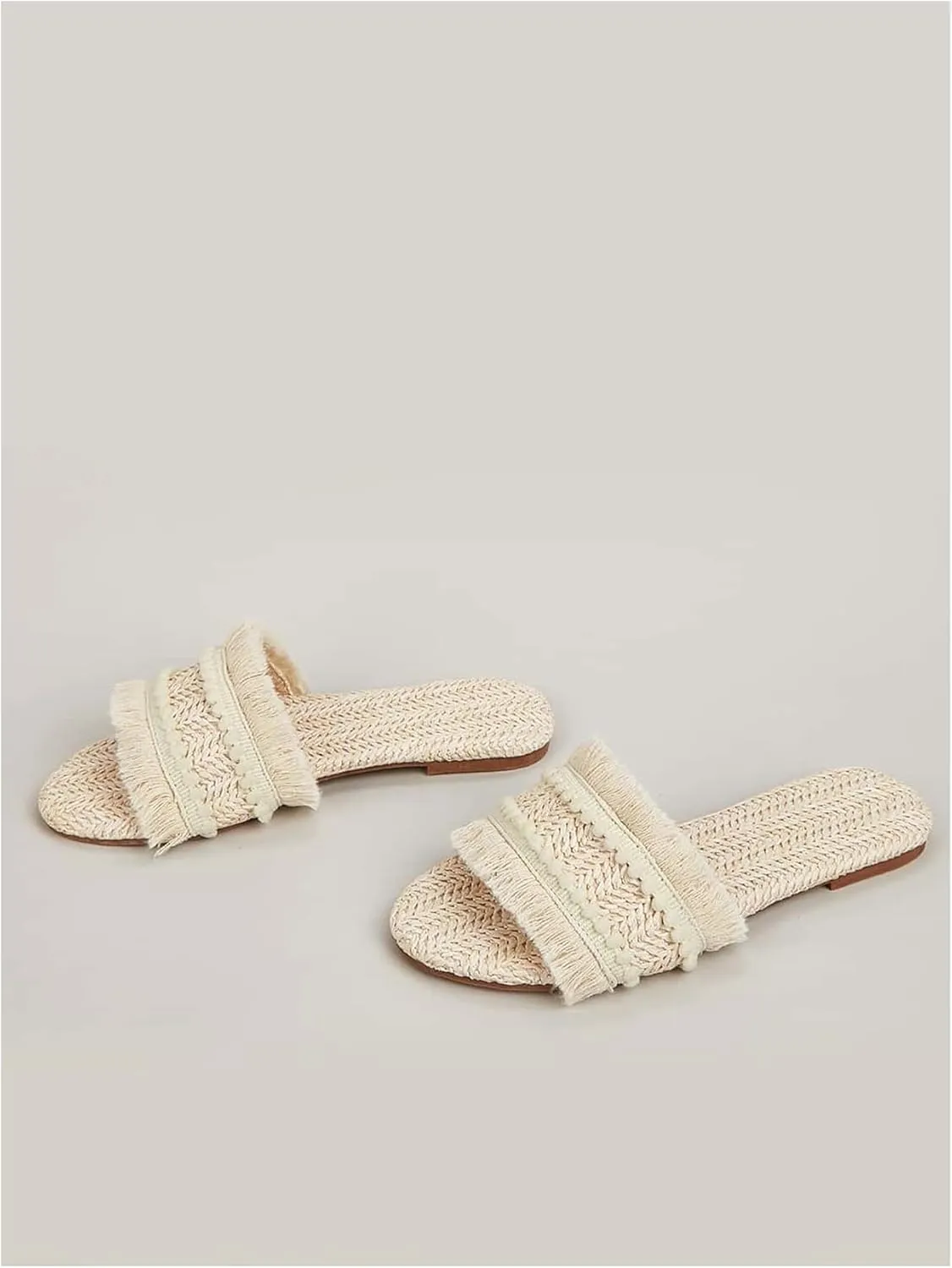 OYOANGLE Women's Fringe Straw Sandals Crochet Open Toe Single Band Flat Slip On Sandals