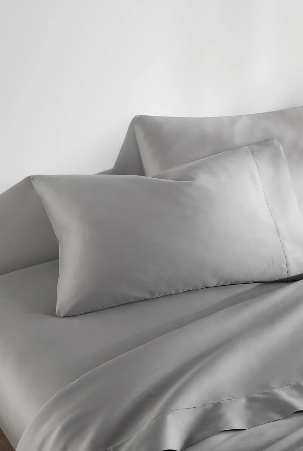 Peacock Alley Clara Luxury Sateen Sheet Sets - 100% Long Staple Cotton, 320 Thread-Count - Soft and Smooth Sateen Weave for All Seasons - Queen (White)