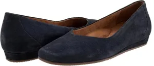 SoftWalk Women's Vellore Ballet Flat