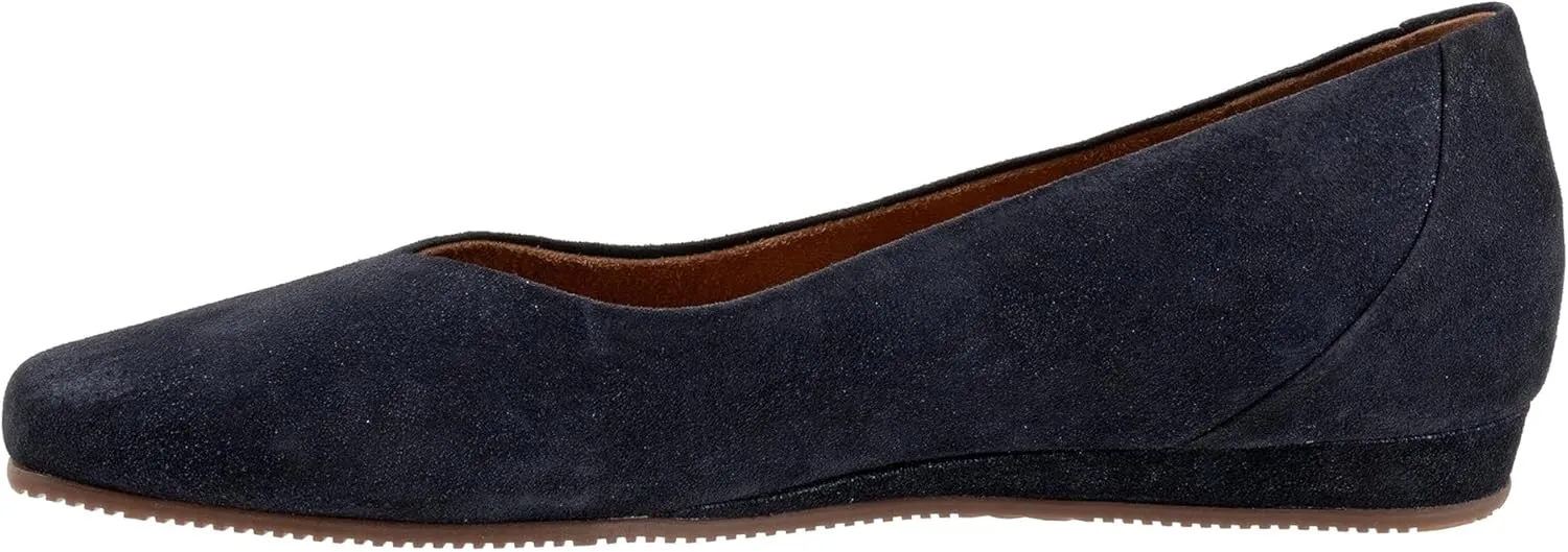 SoftWalk Women's Vellore Ballet Flat