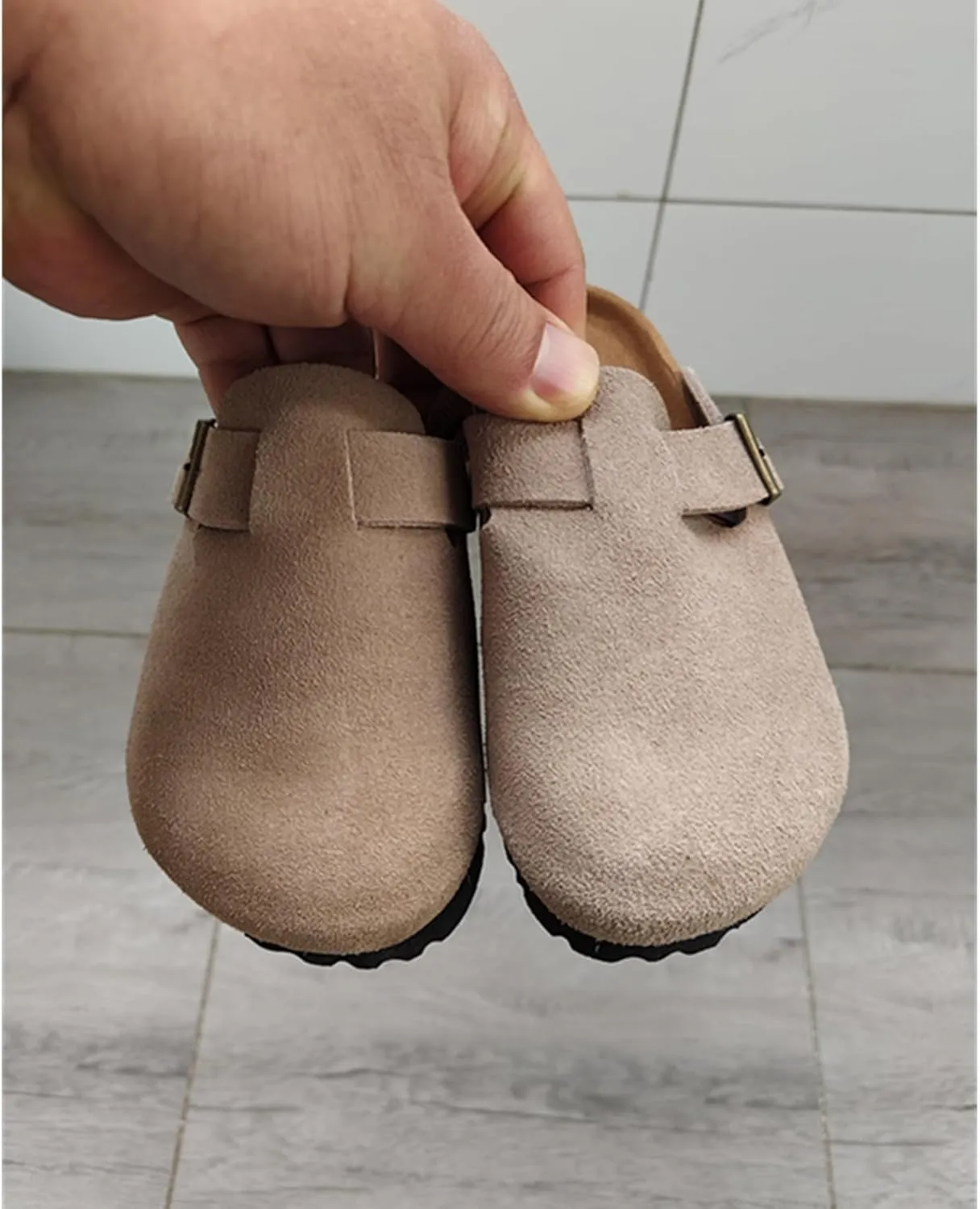 SywzX&xfybz Boys Girls Cow Suede Clogs Unisex Toddler Slip-on Slippers Kids Outdoor Indoor Flat Shoes Classic Cork Adjustable Buckle Mules Cute Sandals