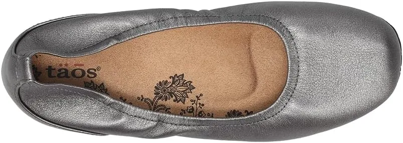 Taos Footwear Women's Chit Chat Flat