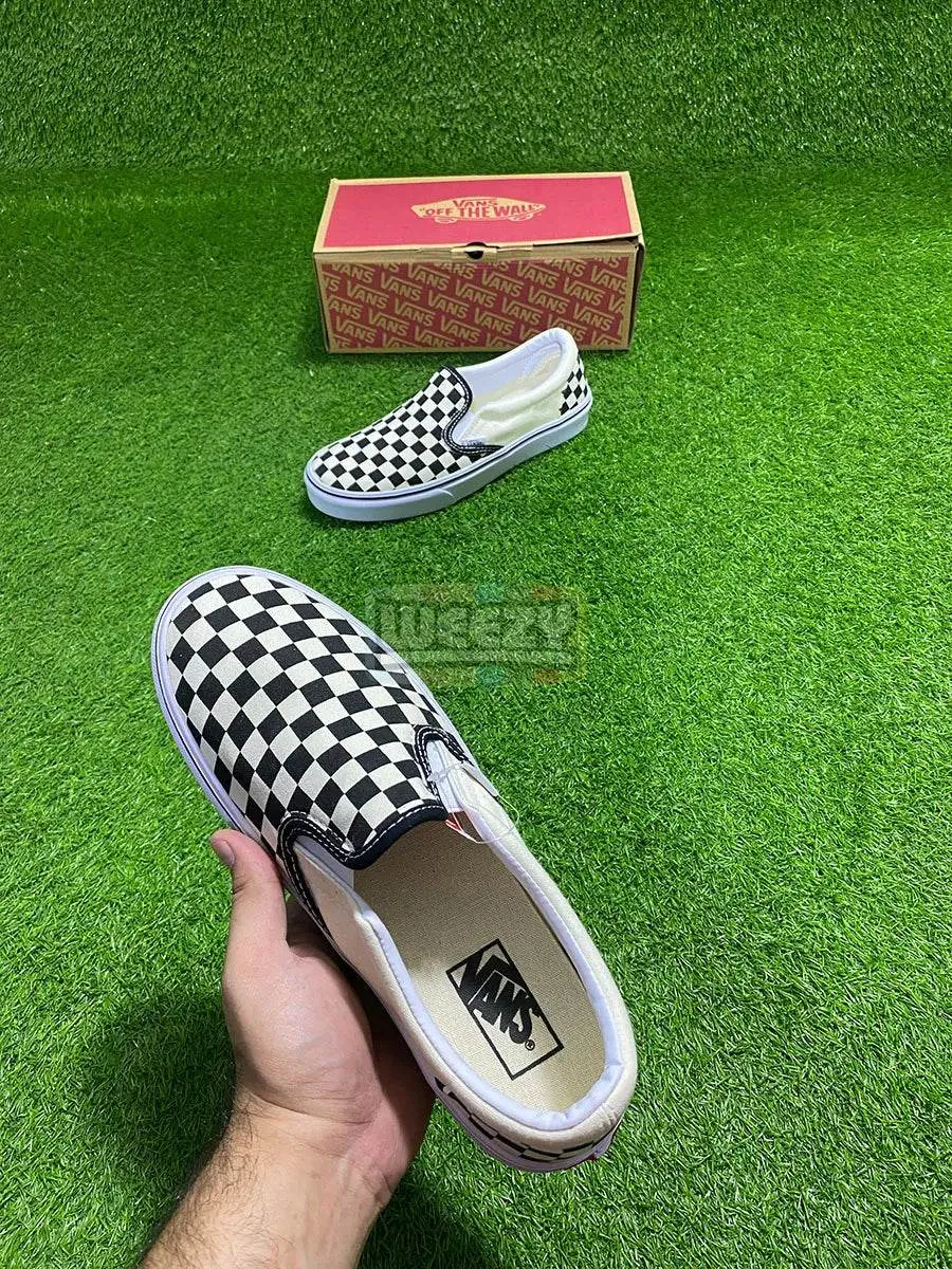 Vans Slip on (Checkered)