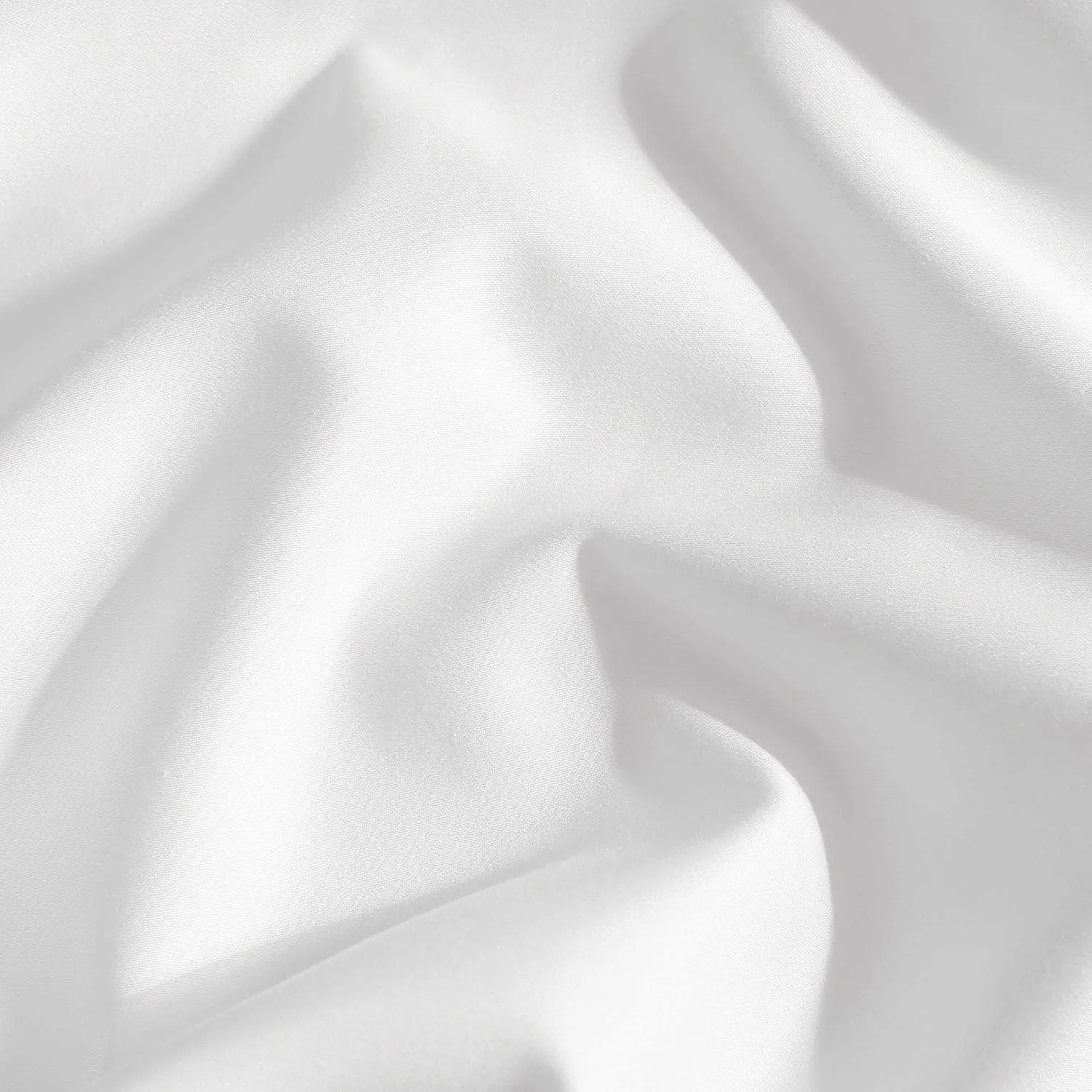 Vera Wang - Queen Sheet Set, Luxurious Sateen Bedding with Matching Pillowcases, Smooth & Silky Bed Essentials (Solid White, Queen)