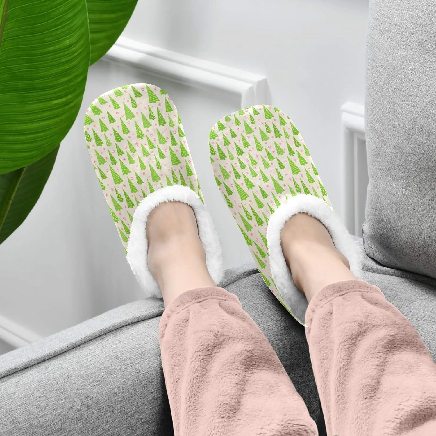 Winter House Slippers for Women/Men with Happy Winter Pug Dog Element Cozy Fleece Slippers