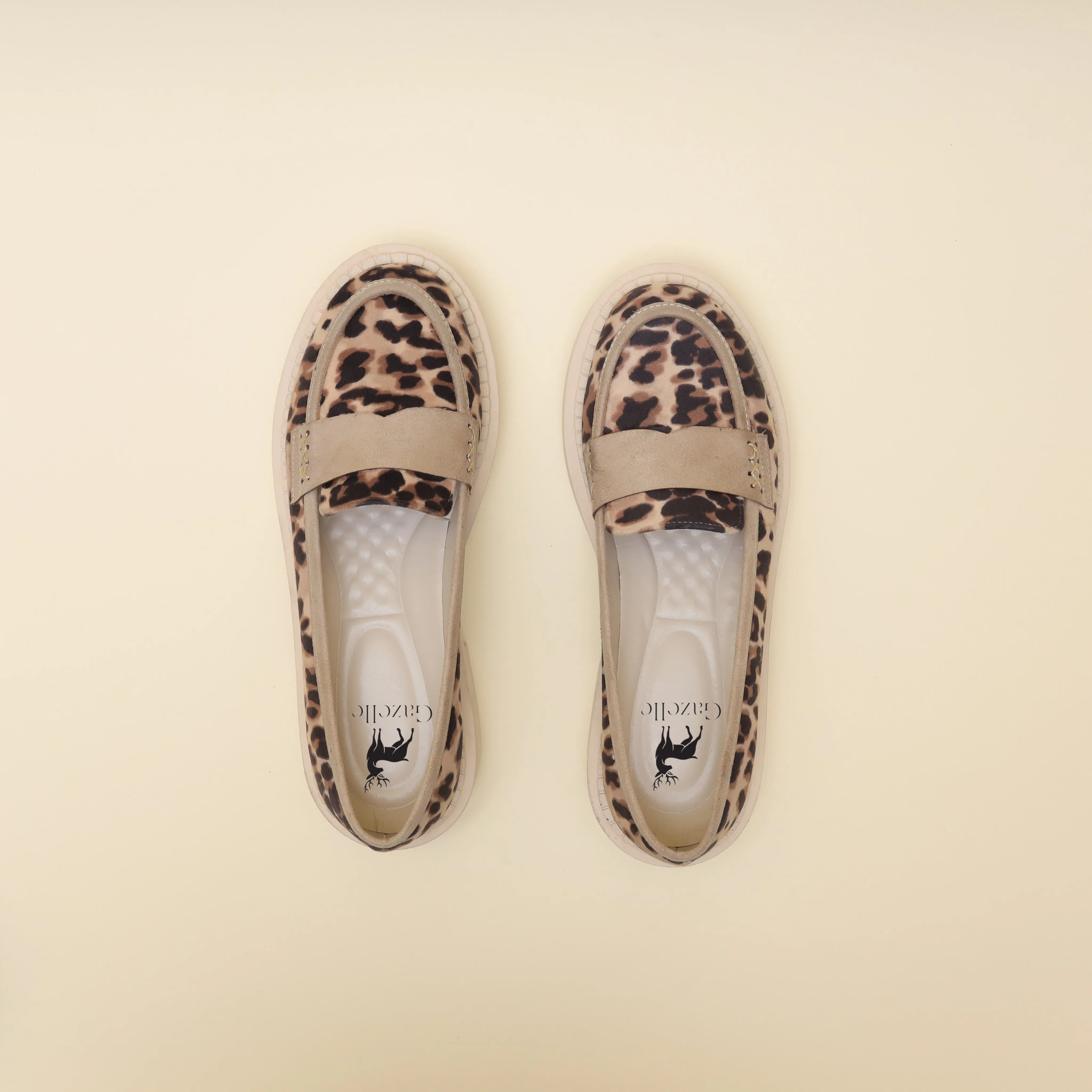Women Cheetah Pattern Loafers