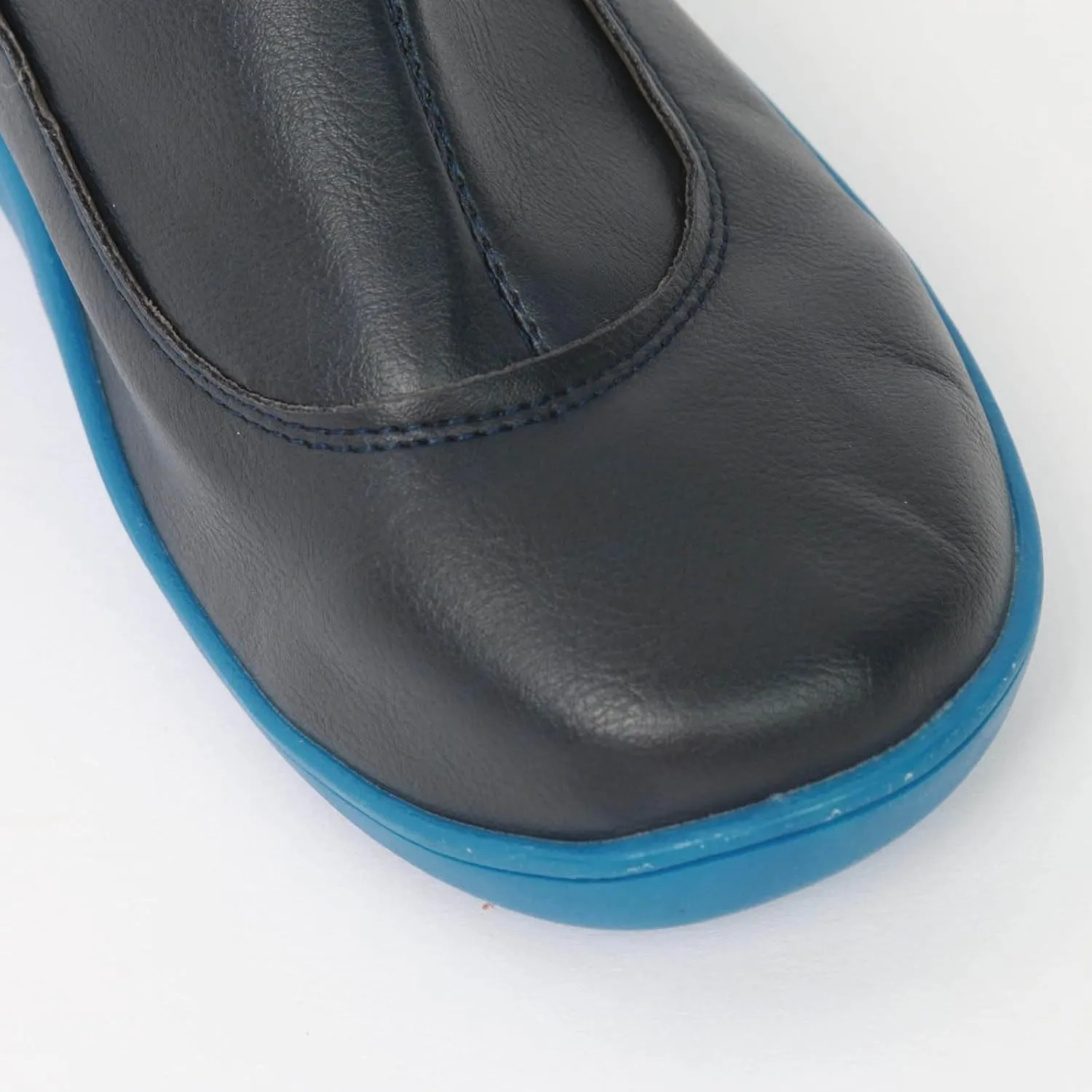 Womens Boots Fall Ankle Boots for Women Low Heel Vintage Slip On Flat 2024 Arch Support Boots Retro Ankle Booties