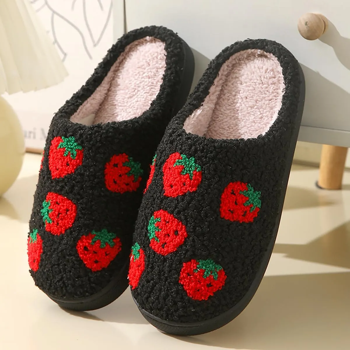 Women's Plush Warm Rose Flowers Slippers Cute Slip-on Cozy Fuzzy House Cotton Slippers